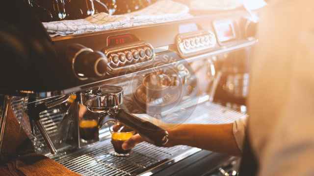 15 Franchise Cafe Kopi Indonesia di bawah 100 juta dengan BEP cepat